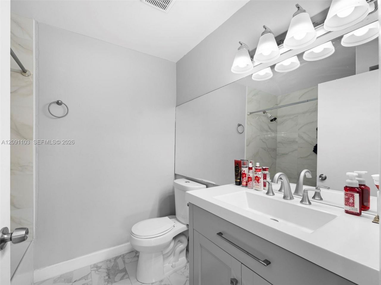 400 NW 214th St, Unit 203, Miami Gardens, FL 33169 Photo