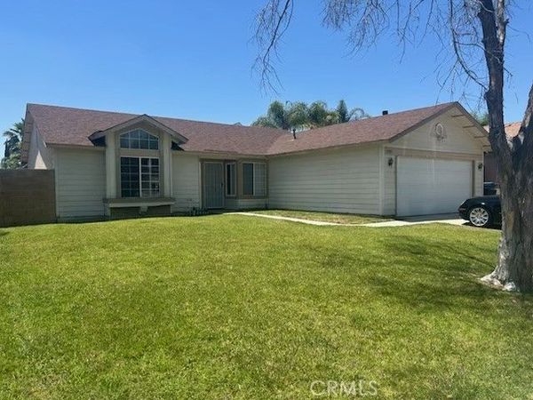 2283 Chatka, San Bernardino, CA 92410