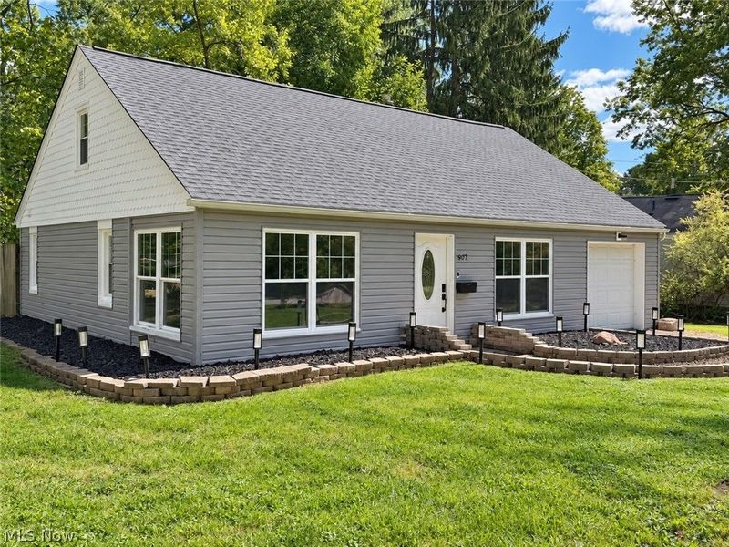 3679 Sanford Avenue, Stow, OH 44224 Photo 2