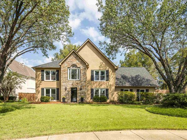 2730 FAIRWAY GLEN CV, Collierville, TN 38017