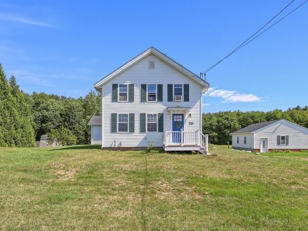 121 S. Washington Street, Belchertown, MA 01007