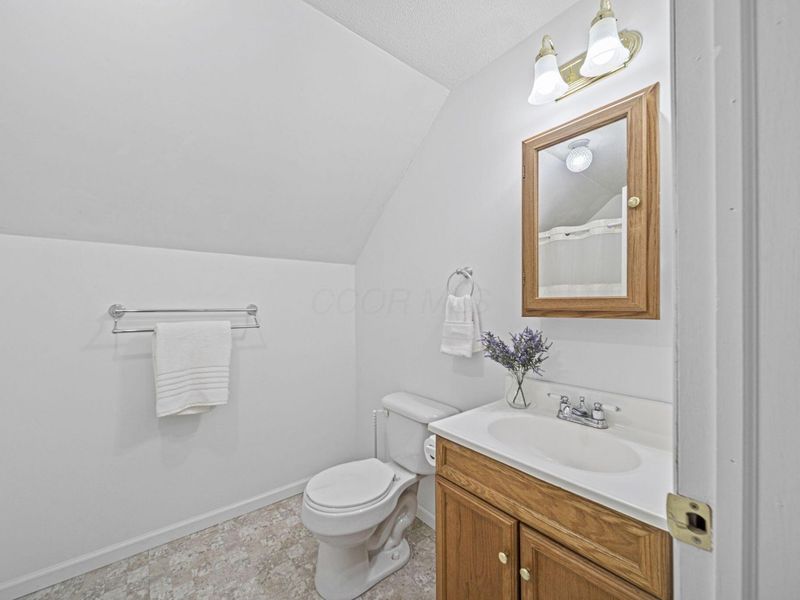7490 Dyer Road, Mount Sterling, OH 43143 Photo 30
