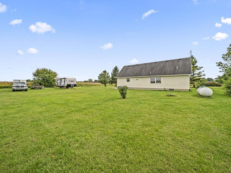 7490 Dyer Road, Mount Sterling, OH 43143 Photo 38