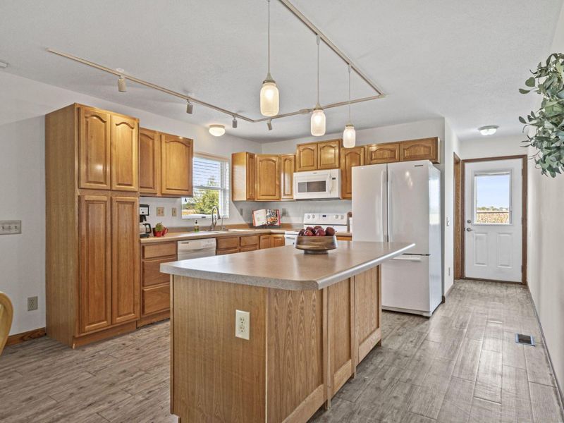 7490 Dyer Road, Mount Sterling, OH 43143 Photo 8