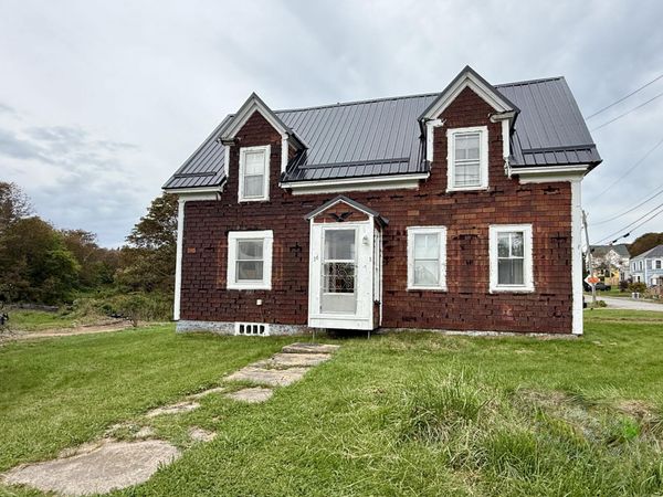 36 High Street , Eastport, ME 04631