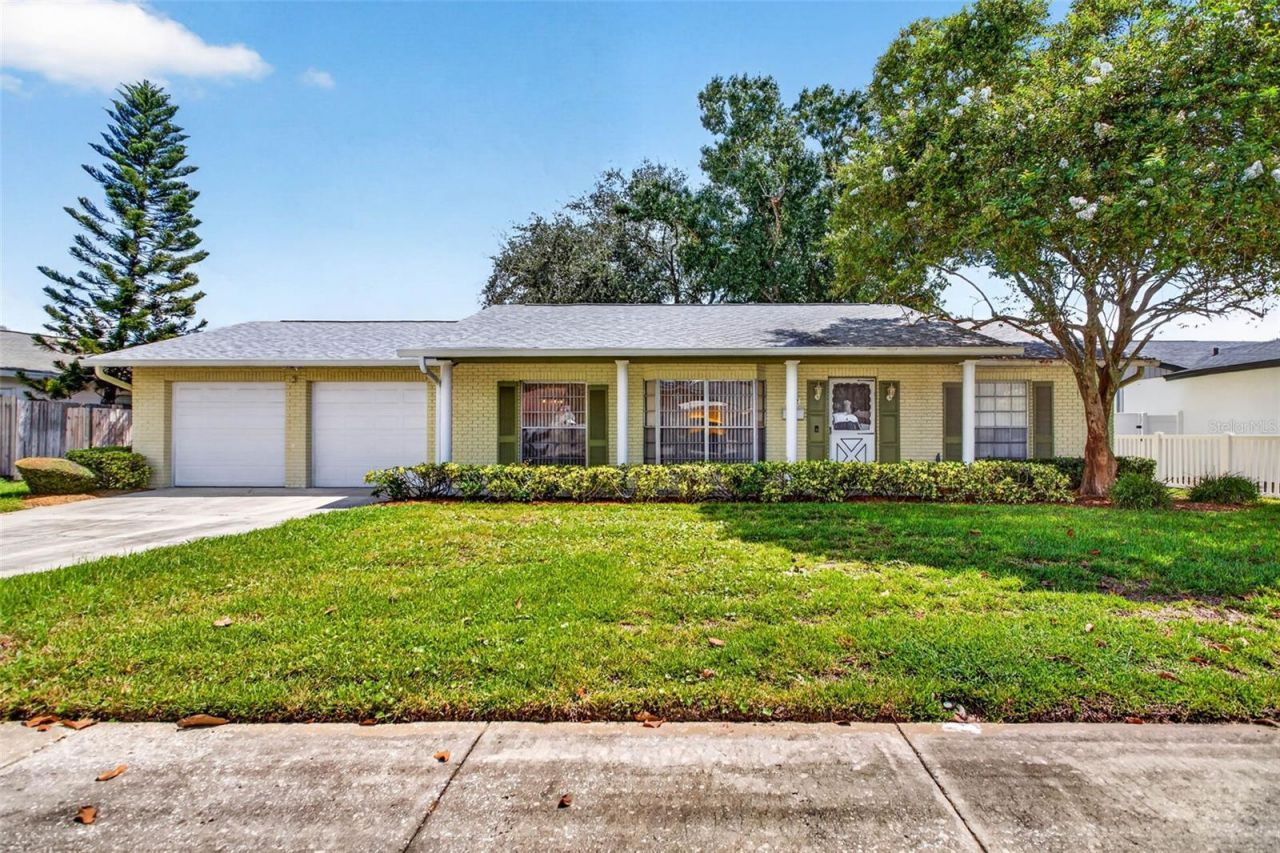 8512 Woodwick Court, Tampa, FL 33615 Main Photo