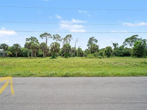 63 PAR VIEW ROAD S, ROTONDA WEST, FL 33947