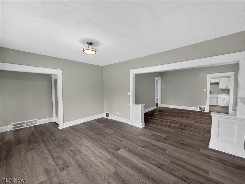 11502 Fairport Avenue, Cleveland, OH 44108 Photo 5