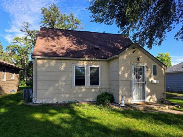 531 6th Avenue SW, Pipestone, MN 56164