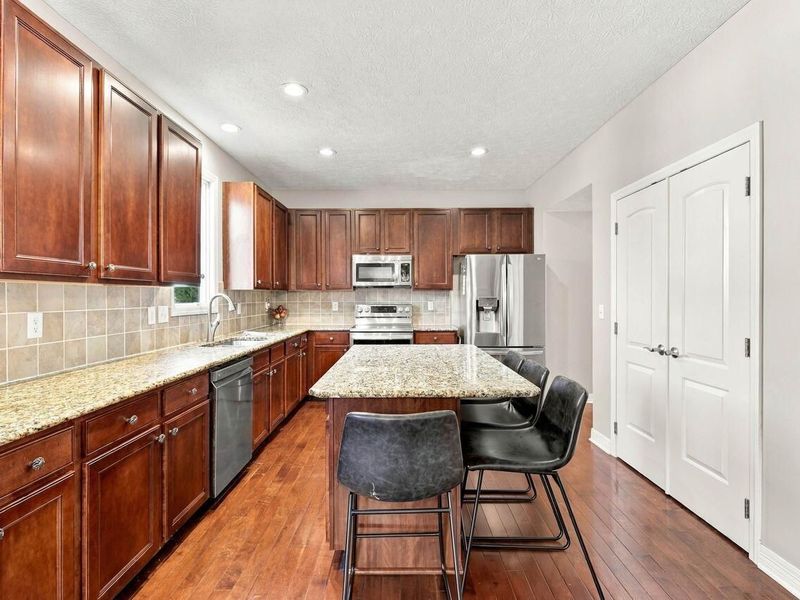 516 Greenwood Loop, Newark, OH 43055 Photo 23