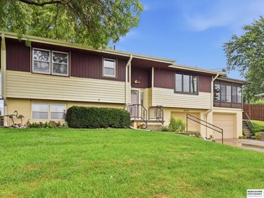 20474 Cardinal Lane, Council Bluffs, IA 51503