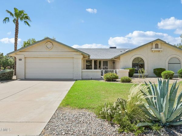 20202 N MEDALLION Court, Sun City West, AZ 85375