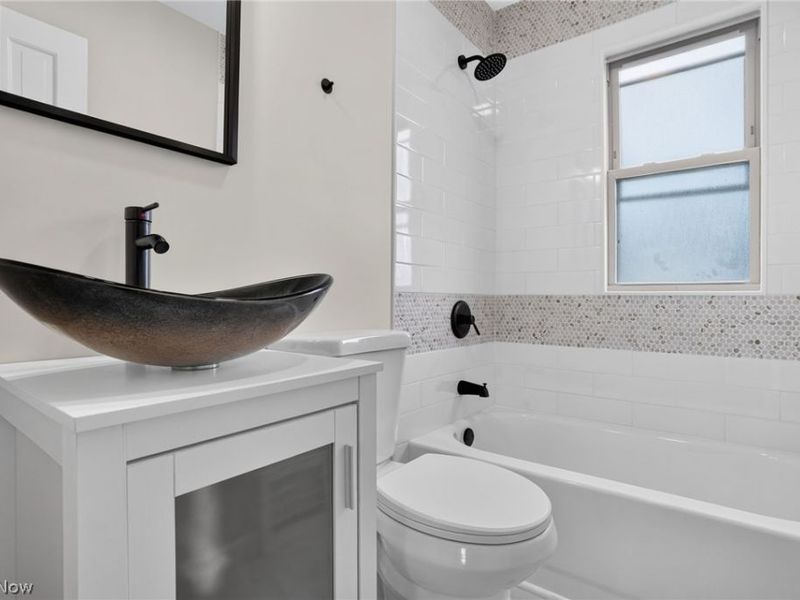 13517 Saint James Avenue, Cleveland, OH 44135 Photo 16