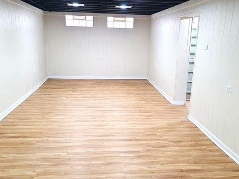 13517 Saint James Avenue, Cleveland, OH 44135 Photo 28