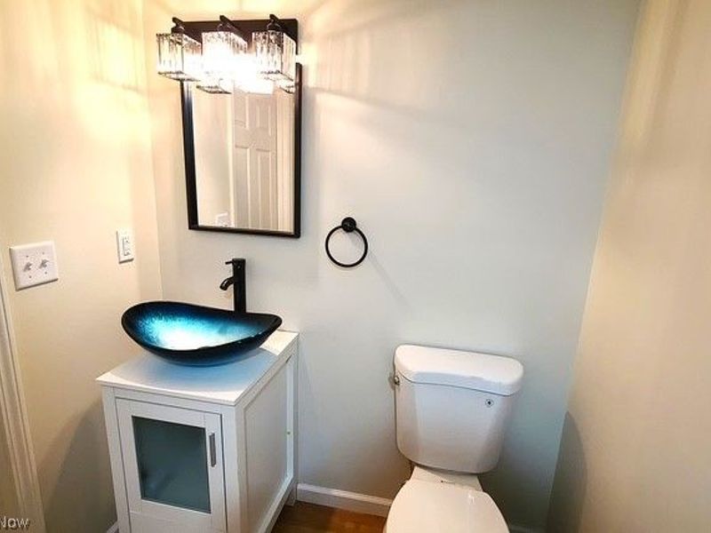 13517 Saint James Avenue, Cleveland, OH 44135 Photo 30