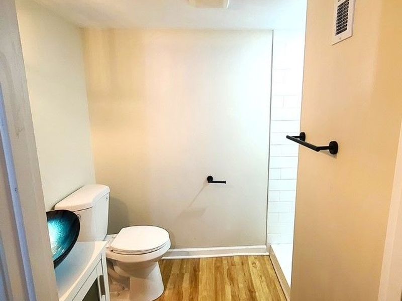 13517 Saint James Avenue, Cleveland, OH 44135 Photo 32