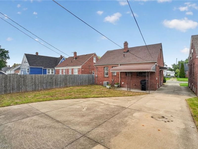 13517 Saint James Avenue, Cleveland, OH 44135 Photo 48