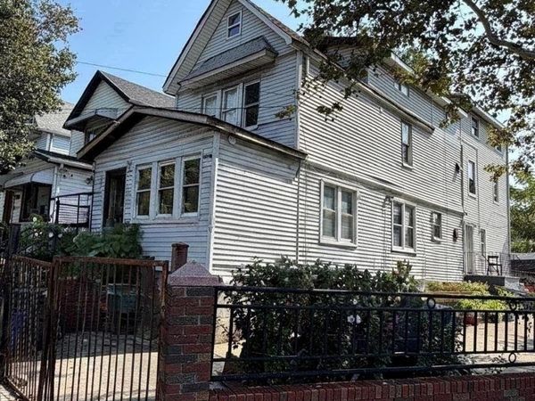 13802 106th Avenue, Jamaica, NY 11435