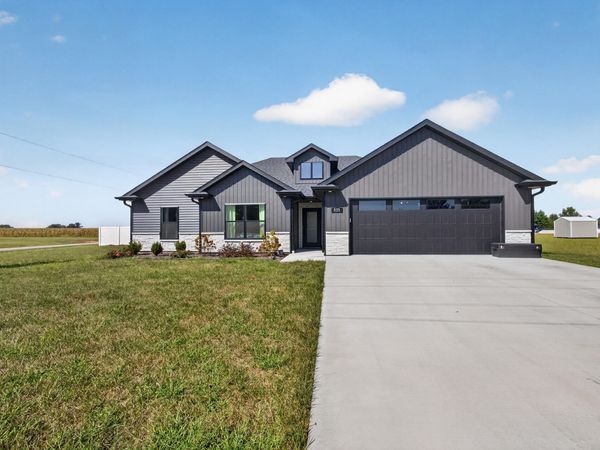415 W Francis Street, Sturgeon, MO 65284