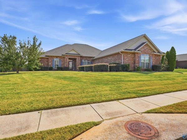 201 Summerbranch Road, Huntsville, AL 35756