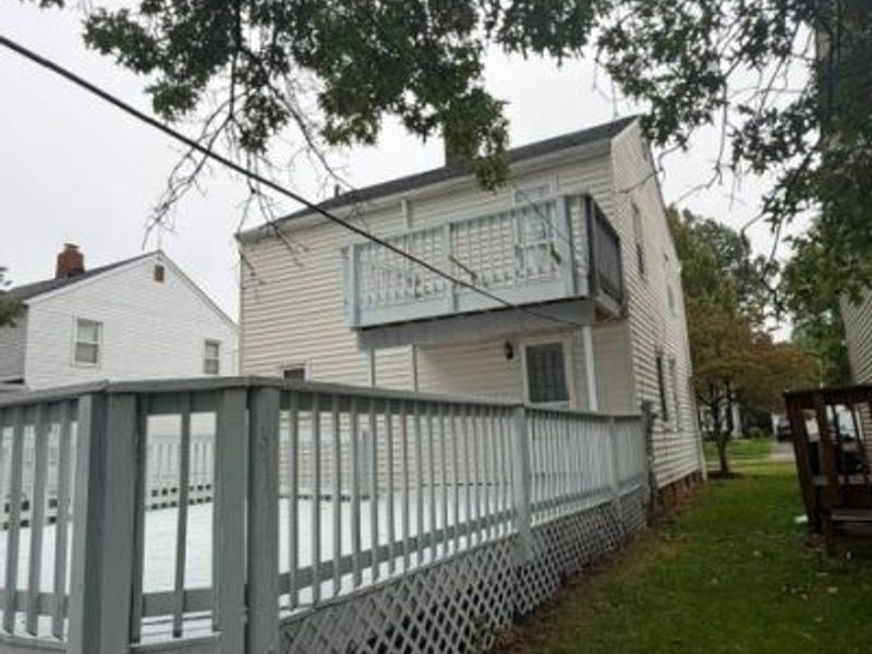 1388 Cranover Road, Lyndhurst, OH 44124 Photo 8