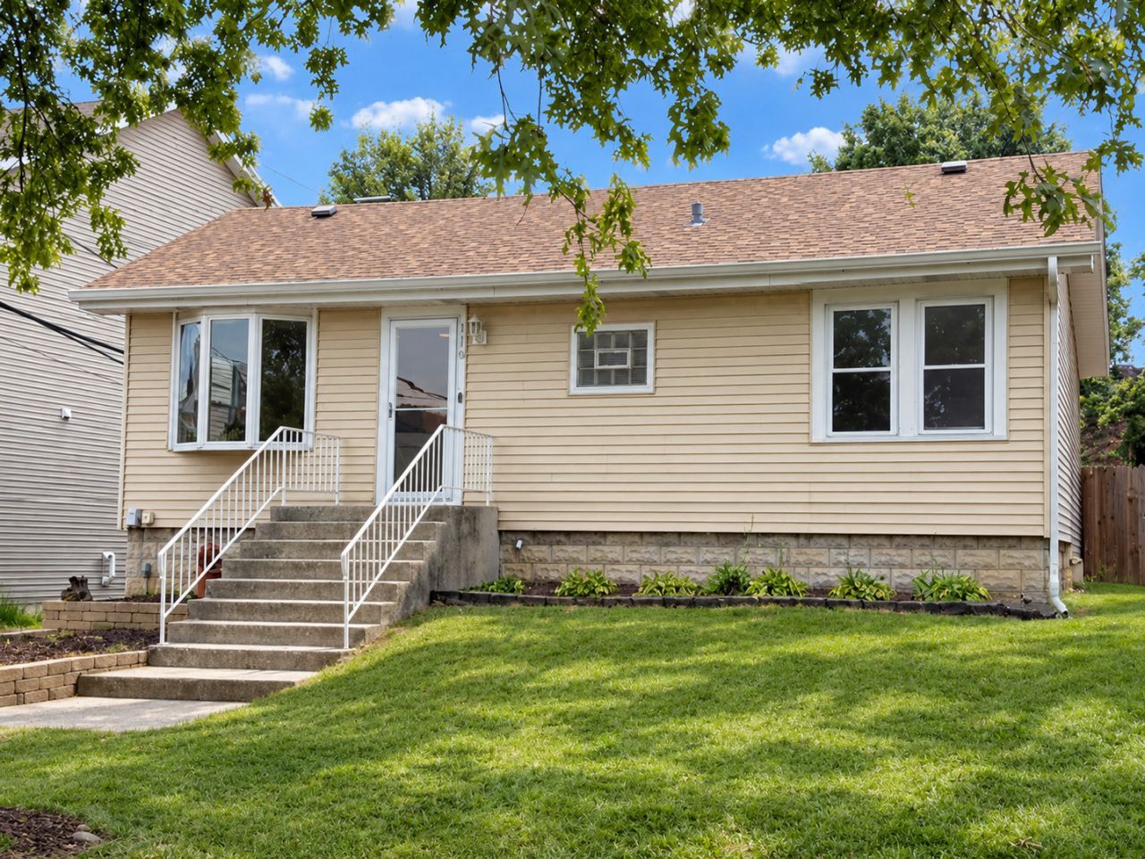 110 E 56th Street, Westmont, IL 60559 Main Photo