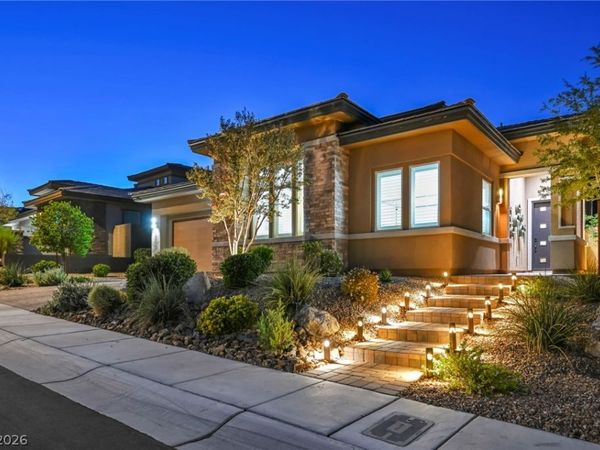 12390 Tudor Arch Drive , Las Vegas, NV 89138