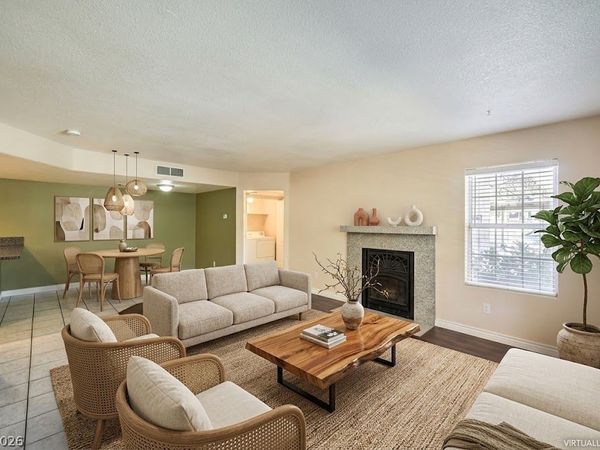 9070 Spring Mountain Road, Unit 104, Las Vegas, NV 89117