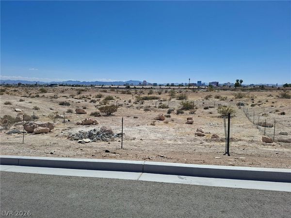 Brooks Ave , North Las Vegas, NV 89030