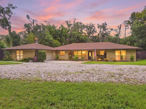 1026 VALLEY FORGE ROAD, DELAND, FL 32720