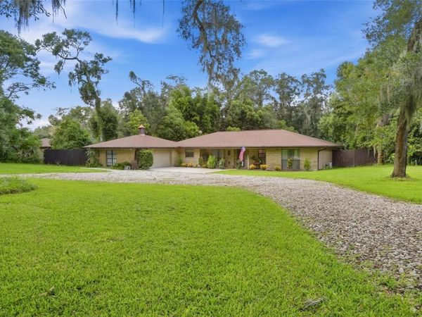 1026 VALLEY FORGE ROAD, DELAND, FL 32720