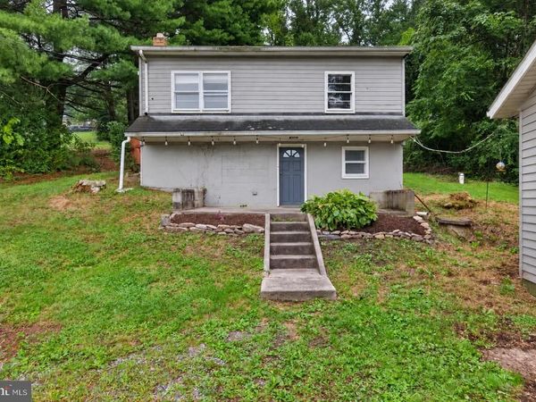 5164 STATE ROUTE 147 , DALMATIA, PA 17017