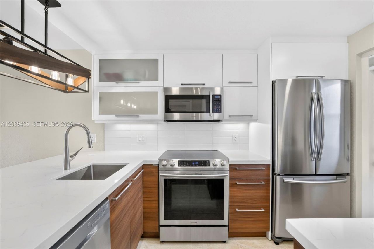 400 N Federal Hwy , Unit 414, Deerfield Beach, FL 33441 Photo