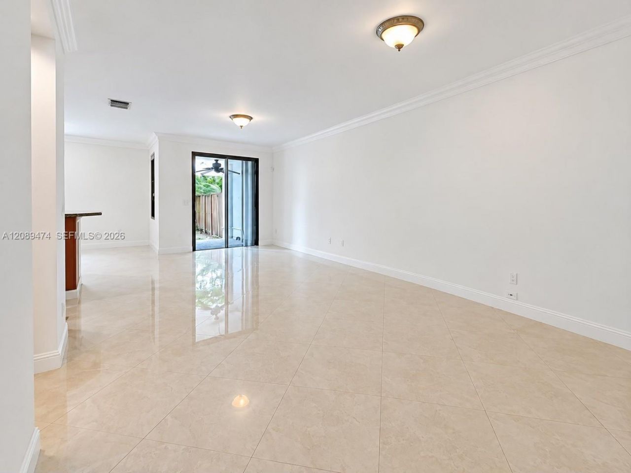 7439 NW 107th Path, Doral, FL 33178 Photo