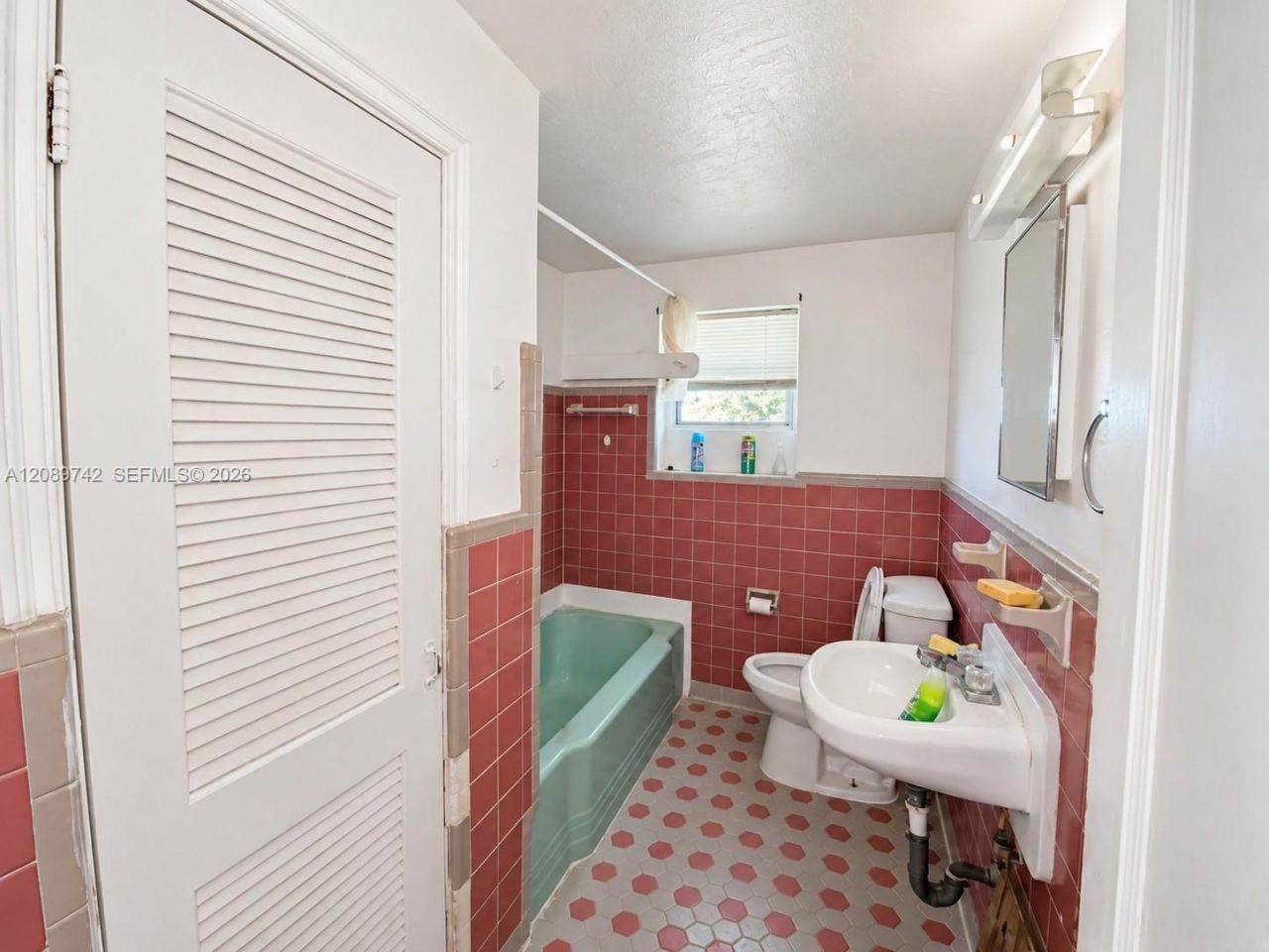 905 NE 5th Ave, Unit 2, Homestead, FL 33030 Photo