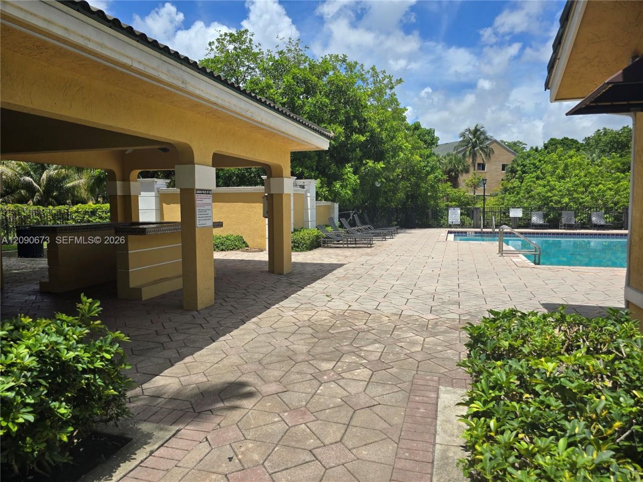 4015 W Mcnab Rd , Unit D305, Pompano Beach, FL 33069 Photo