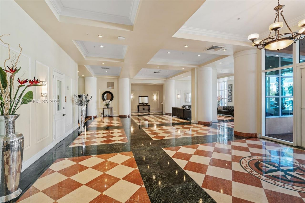 17555 Atlantic Blvd , Unit UPH3, Sunny Isles Beach, FL 33160 Photo