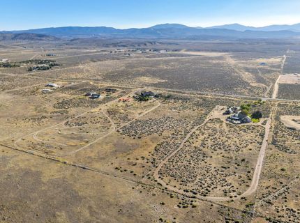 2068 E Valley Road, Minden, NV 89423 Photo
