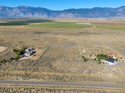2068 E Valley Road, Minden, NV 89423 Photo