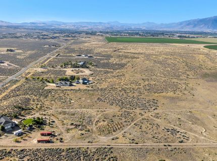 2068 E Valley Road, Minden, NV 89423 Photo