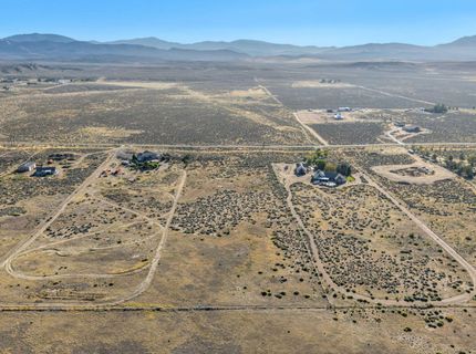 2068 E Valley Road, Minden, NV 89423 Photo