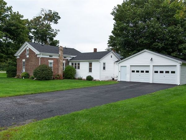 13238 Ridge Road W, Albion, NY 14411