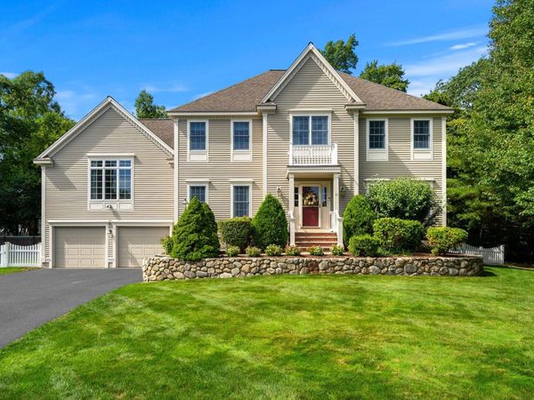 11 Sanford, Chelmsford, MA 01824