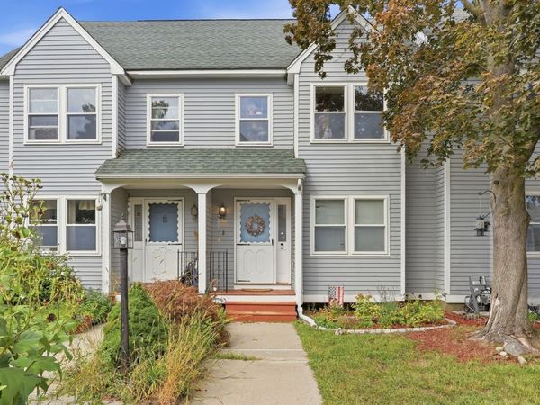 97 Forest, Unit 2, Lowell, MA 01851