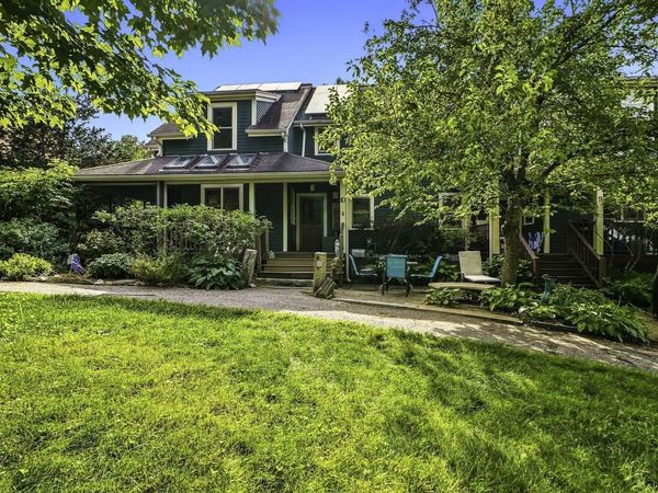 10 Half Moon Hill, Unit 10, Acton, MA 01720