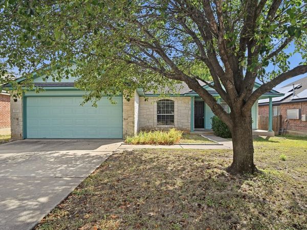 1417 Sweet Leaf LN, Pflugerville, TX 78660