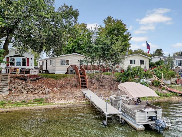 13100 318th Street, Unit 112, Lindstrom, MN 55045