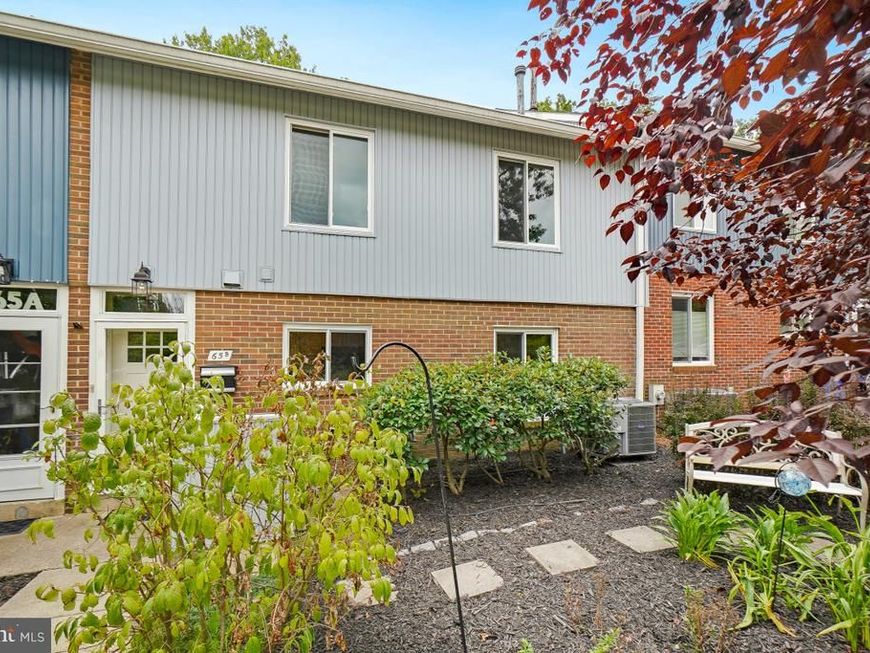 65 Ridge Road, Unit B, Greenbelt, MD 20770 Main Photo