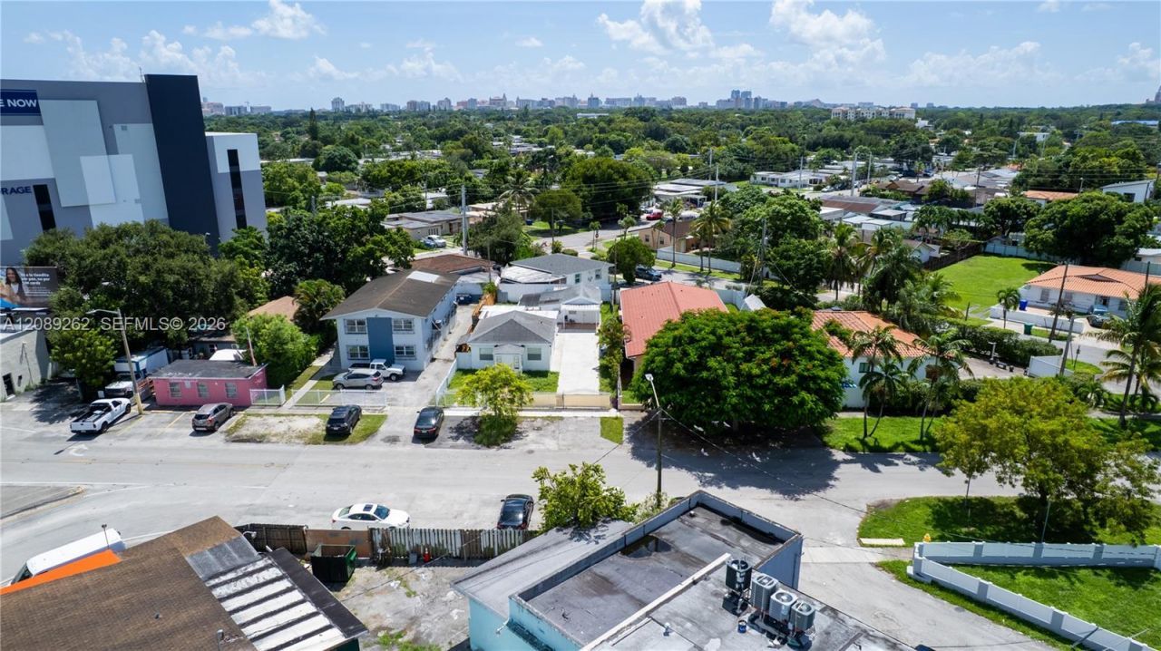 27 SW 55th Ave Rd , Unit F, Miami, FL 33134 Photo