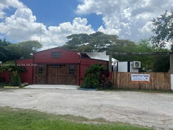 17480 SW 232nd St , Miami, FL 33170